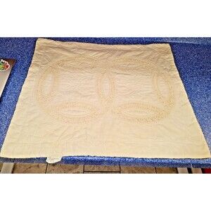 2 Quilted Ecru Cream Pillow Shams zipper back Dbl wedding ring Cottage core